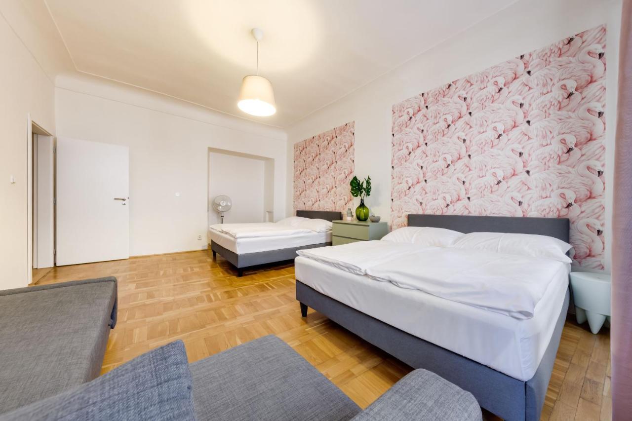 Curiosity Apartments ปราก ภายนอก รูปภาพ