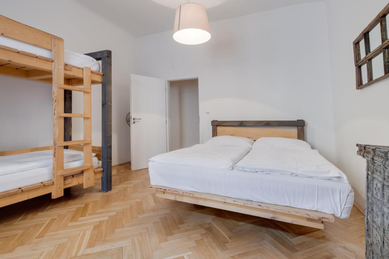 Curiosity Apartments ปราก ภายนอก รูปภาพ