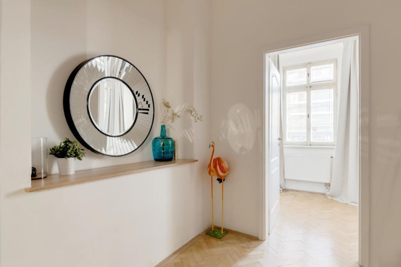 Curiosity Apartments ปราก ภายนอก รูปภาพ