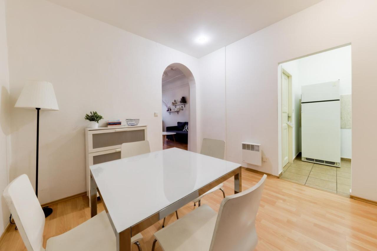 Curiosity Apartments ปราก ภายนอก รูปภาพ
