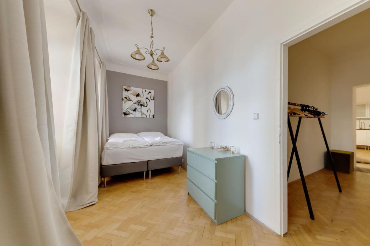 Curiosity Apartments ปราก ภายนอก รูปภาพ