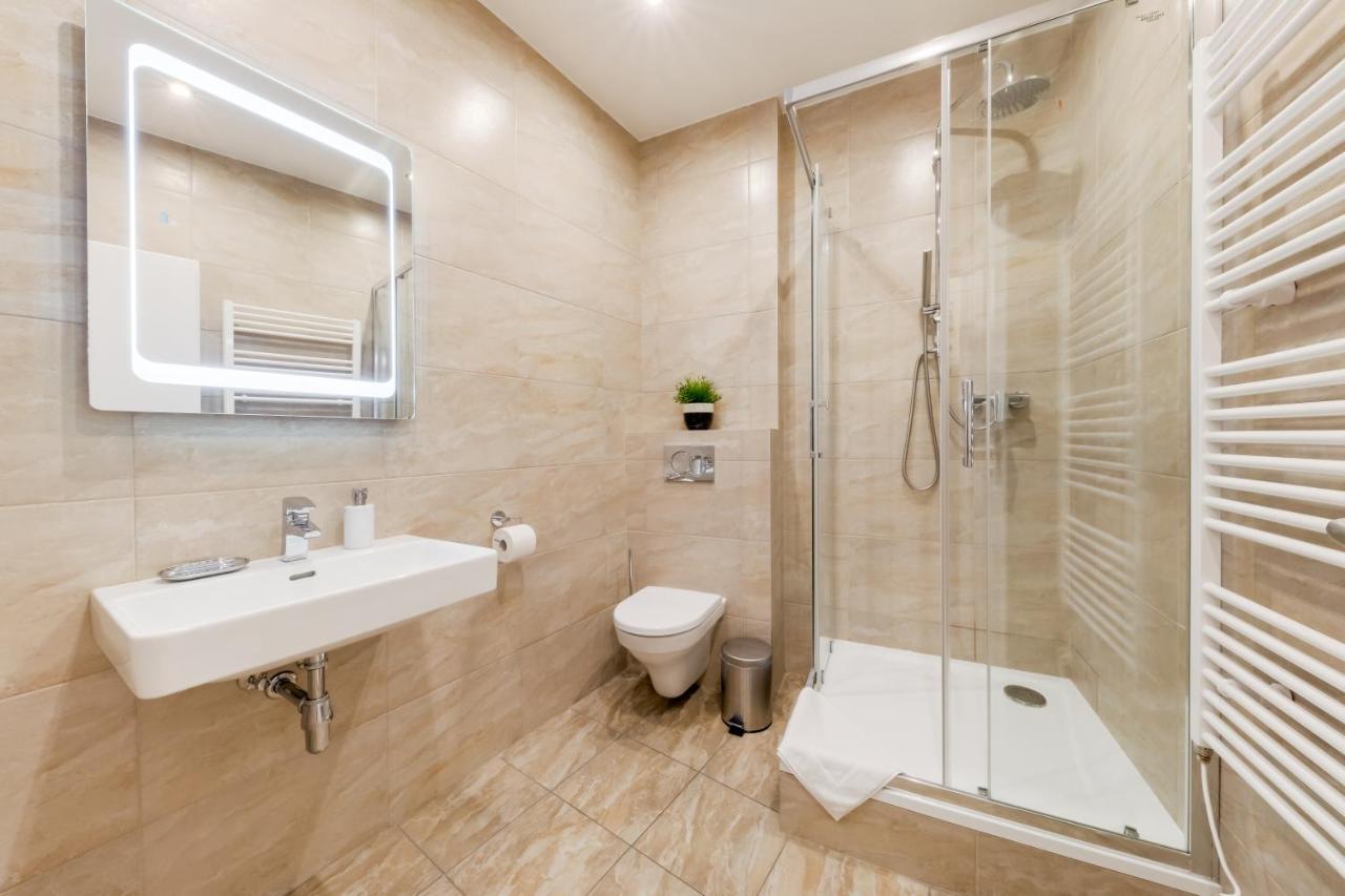 Curiosity Apartments ปราก ภายนอก รูปภาพ